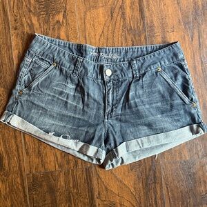 American Eagle Live Your Life Denim Shorts, Size 12 (M15)